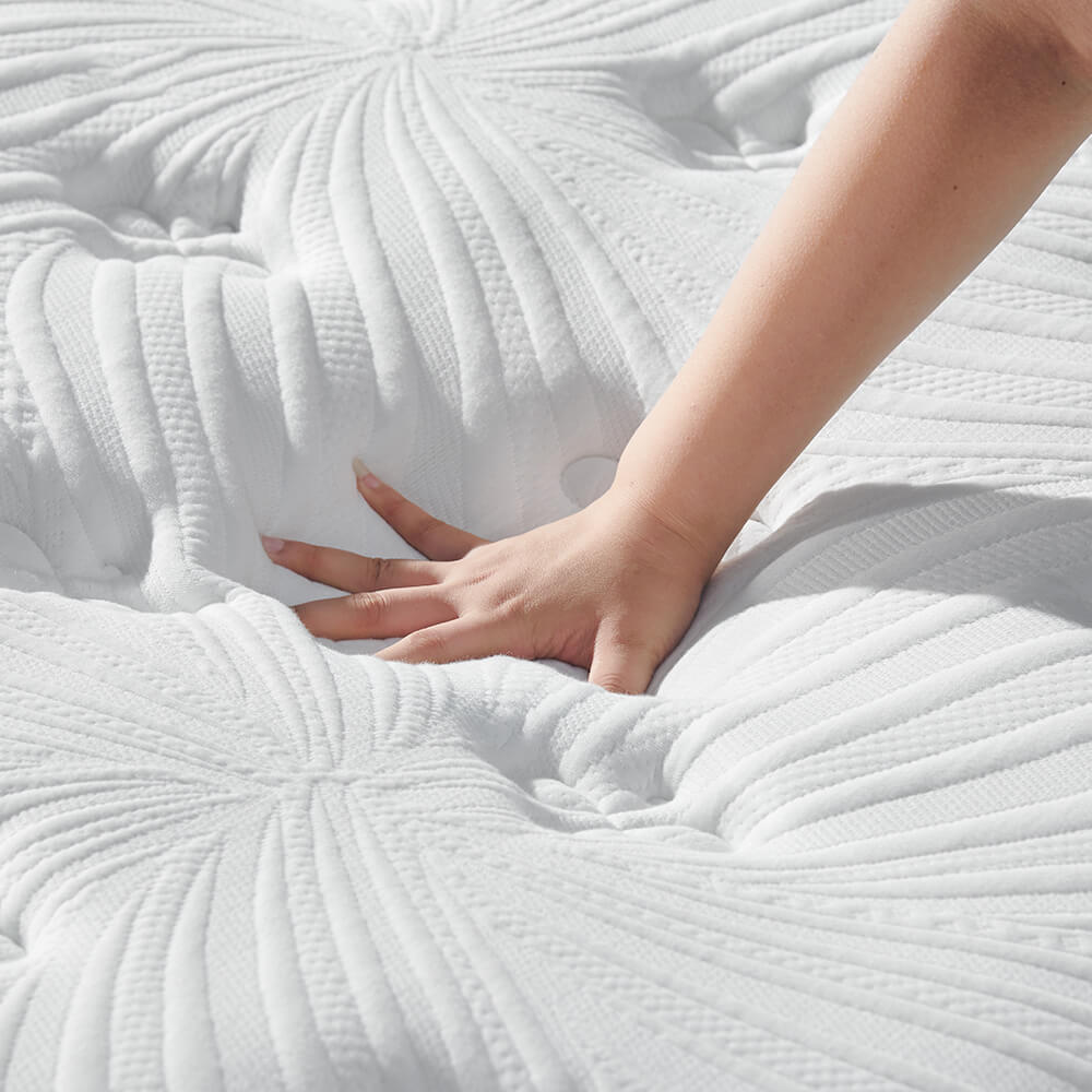 hybrid mattress with 3D quilted fabric